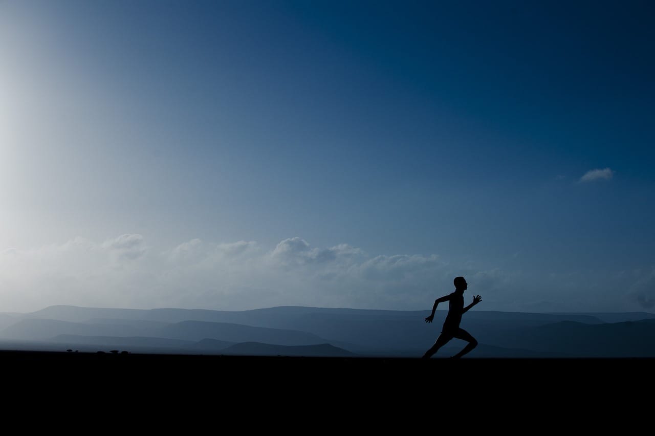 How can a skinny guy bulk fast?